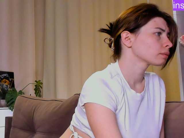 Snapshot of callmetori chatting on April 18, 12:11 pm callmetori online show from April 18, 12:11 pm